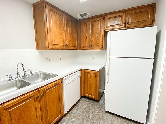 5th image of 2529 Rio Grande St APT 34