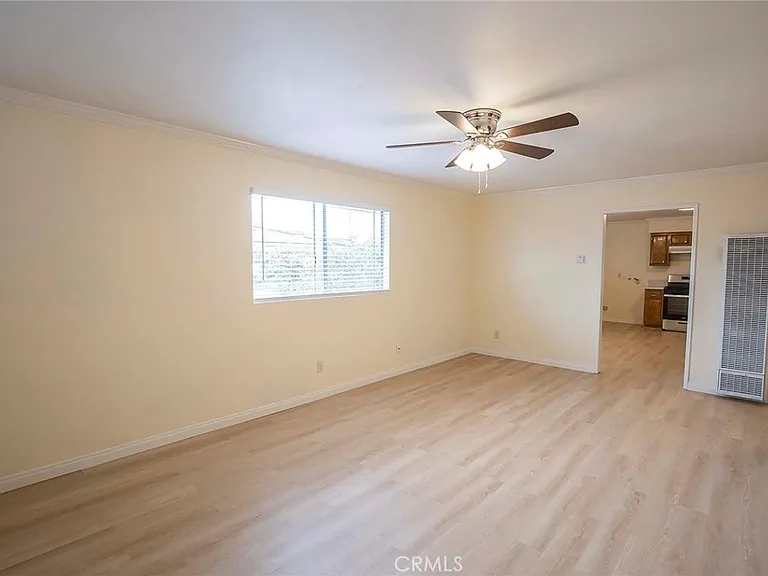 1533 Plaza Del Amo #4 — Photo 3