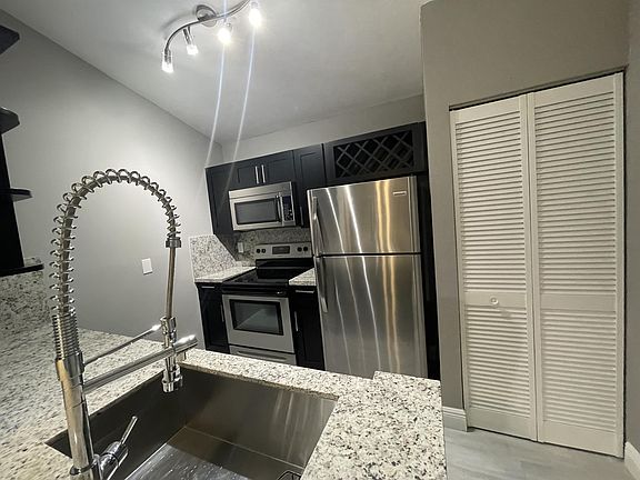 5th image of 2820 N Oakland Forest Dr APT 309