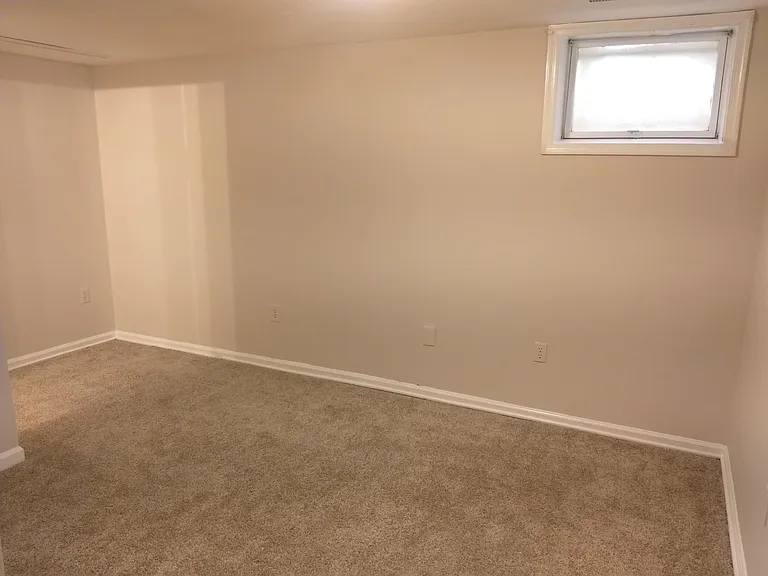 8515 Rhode Island Ave — Photo 21
