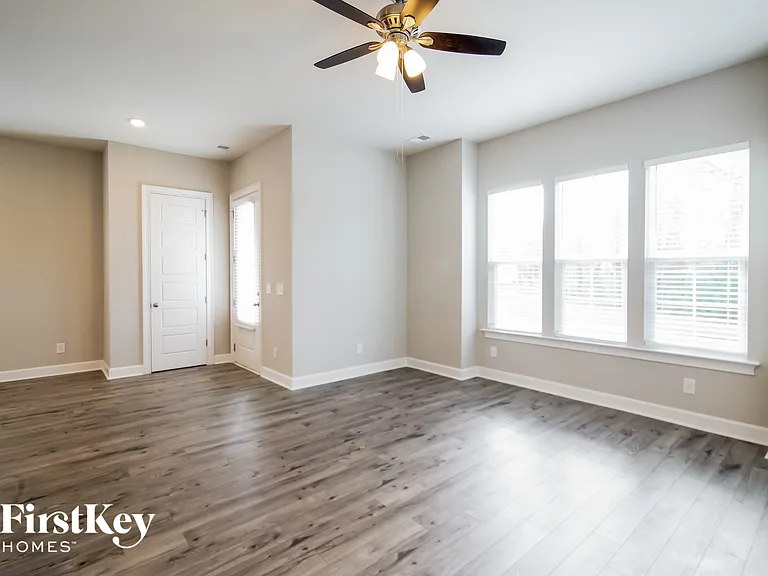 278 Oak View Way — Photo 5