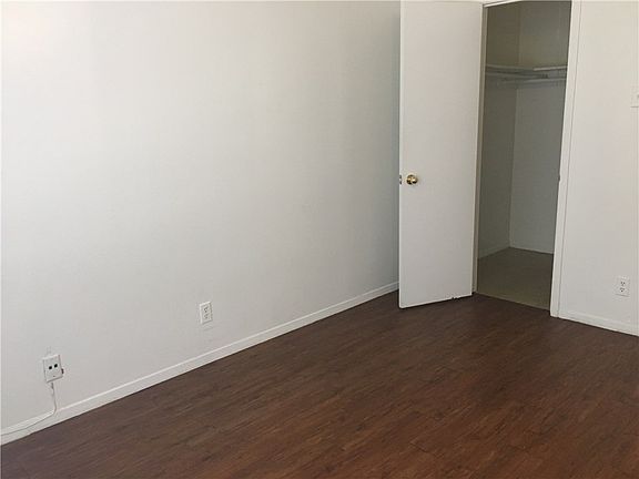 3rd image of 311 E 31st St APT 104A