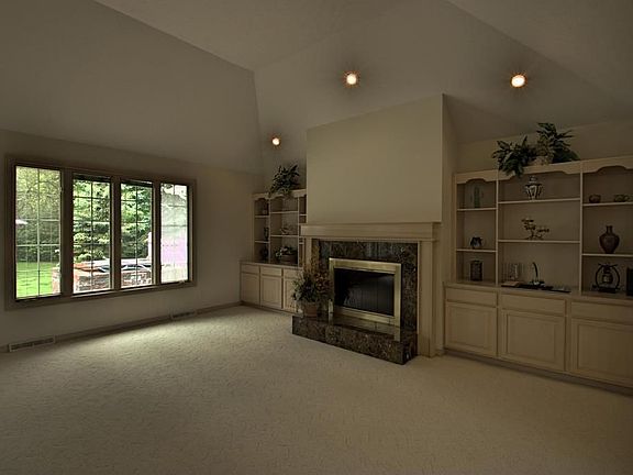 4th image of 6450 Suzanne Ln