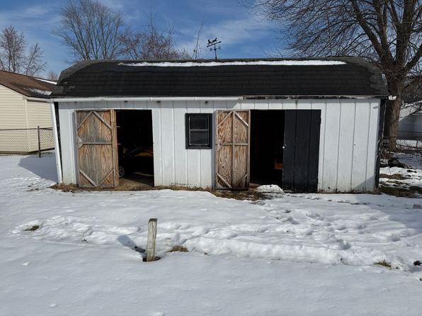2436 Betty Ln, Flint, MI 48507