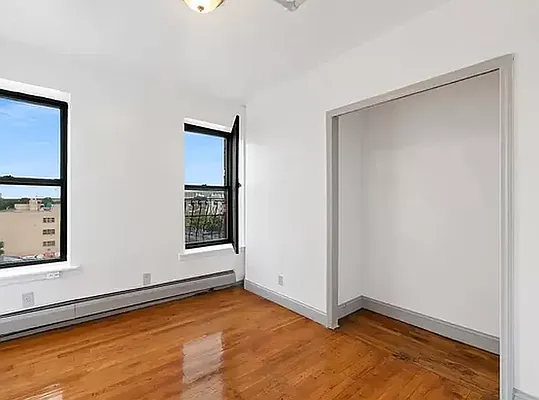 Rented by REAL New York | media 10