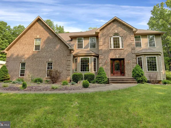 1035 Two Mile Rd, Howard, PA 16841