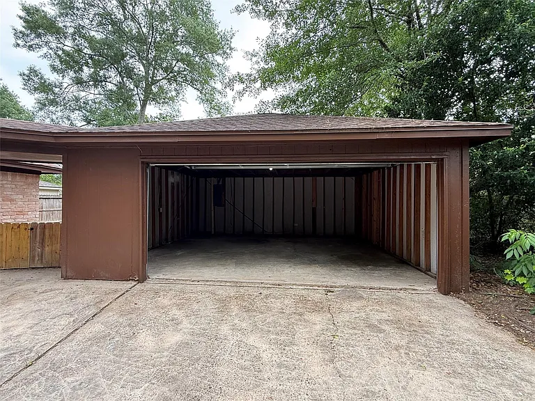 3206 Cascade Creek Dr — Photo 36