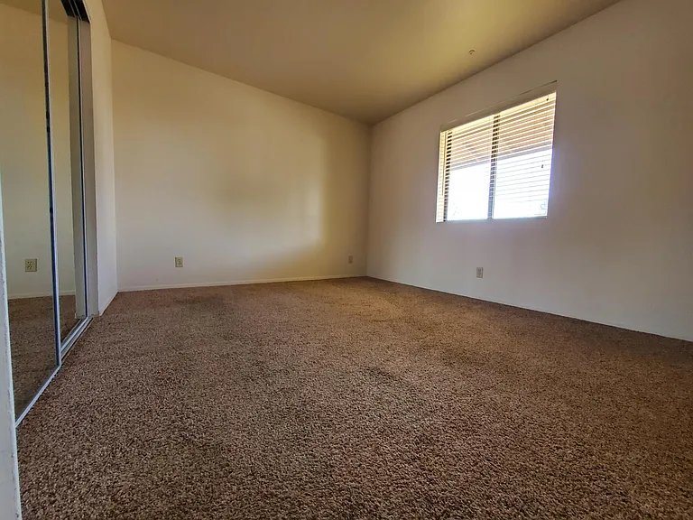 370 Fairway Oaks Dr #A — Photo 30