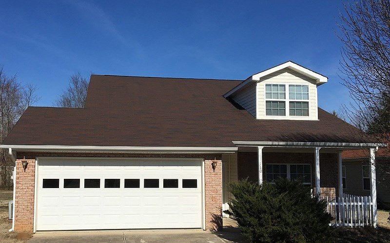 1st image of 110 SW Meadowland Dr