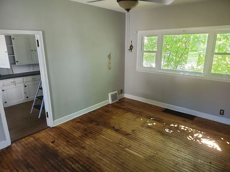 523 Bay St #525 — Photo 2