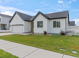 1144 S Red Cliff Dr, Santaquin, UT 84655