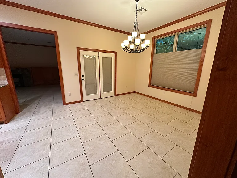2709 Belmont Dr — Photo 14