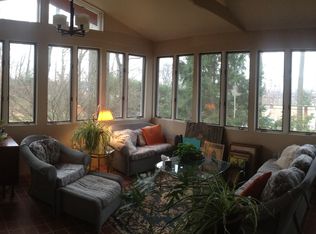 1434 Oak Ln, Reading, PA 19604