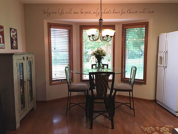 5th image of 7910 Pebble Creek Pl