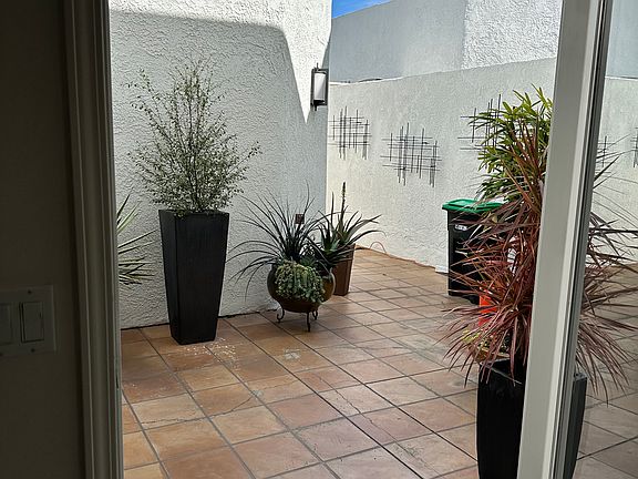 entrance courtyard