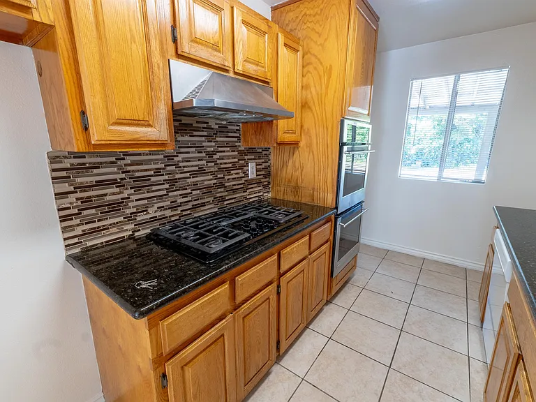 7325 Layton St — Photo 5