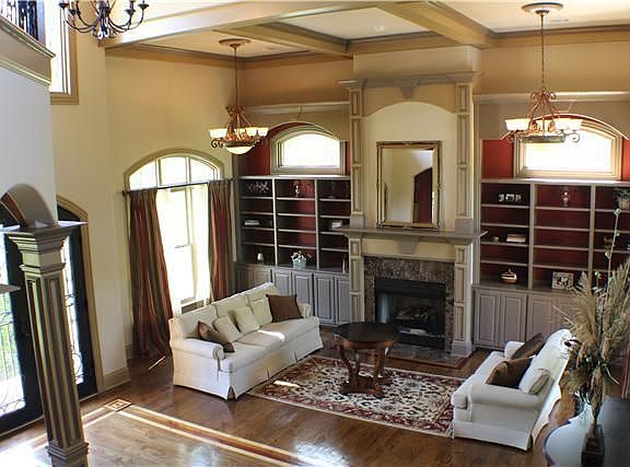 Great room- 14 ft ceiling