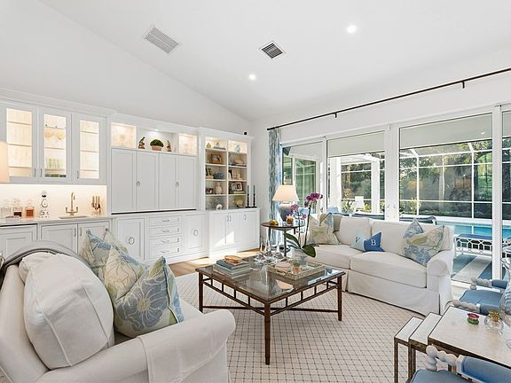 4th image of 51 Lost Beach Ln