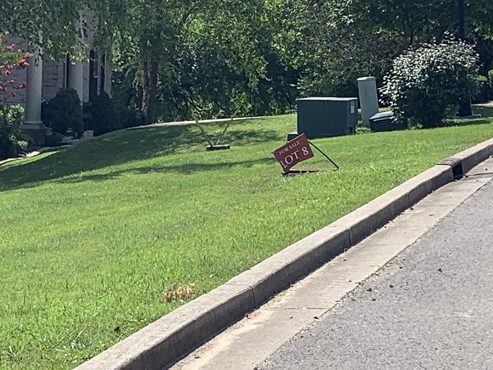 1st image of 2228 Kayla Dr