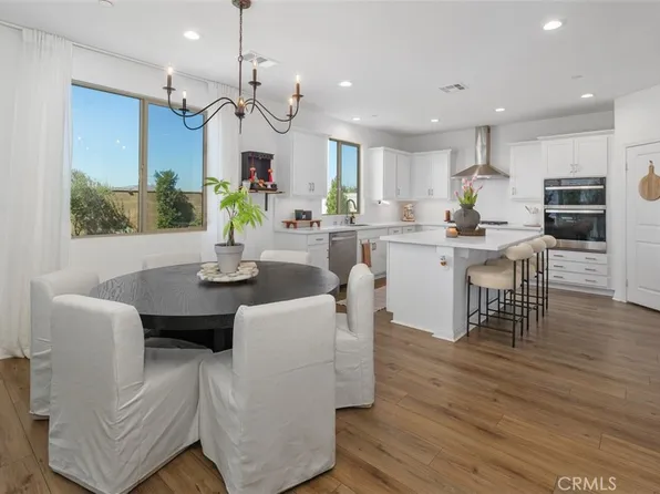 17907 Edna Valley Dr, Riverside, CA 92503