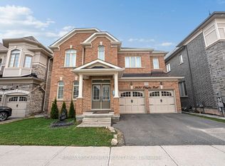 3430 Clayton Trl, Oakville, ON L6H0Z1