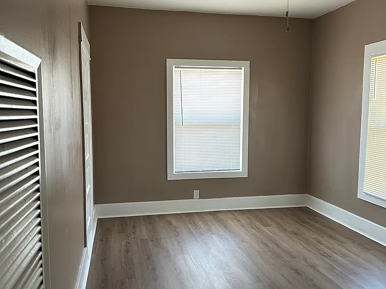 420 E Lime Ave — Photo 3