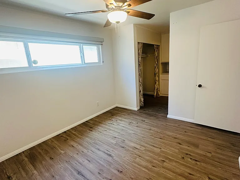 4766 - 4768 Long Branch Ave., San Diego, CA 92107 - 4768 — Photo 14