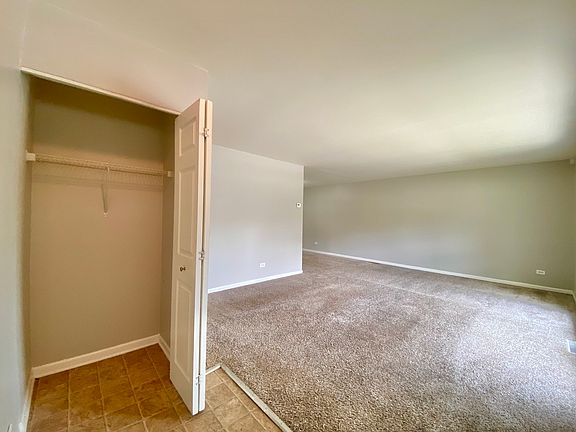 3rd image of 332 Gentry St