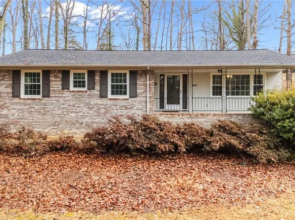 507 Valleybrook Dr, Jamestown, NC 27282