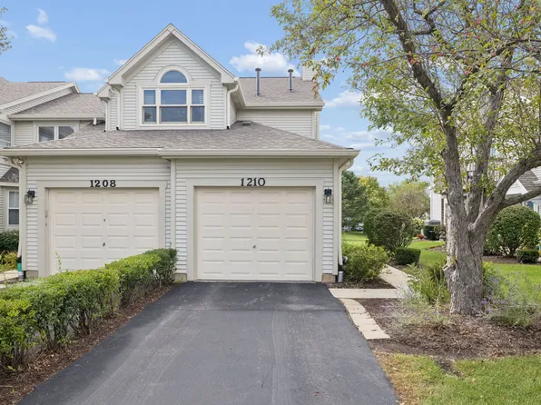 1210 Rhodes Ln #1210, Naperville, IL 60540