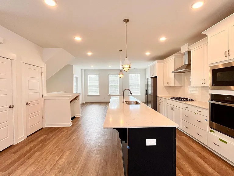 1229 Corkery Ridge Ct — Photo 12