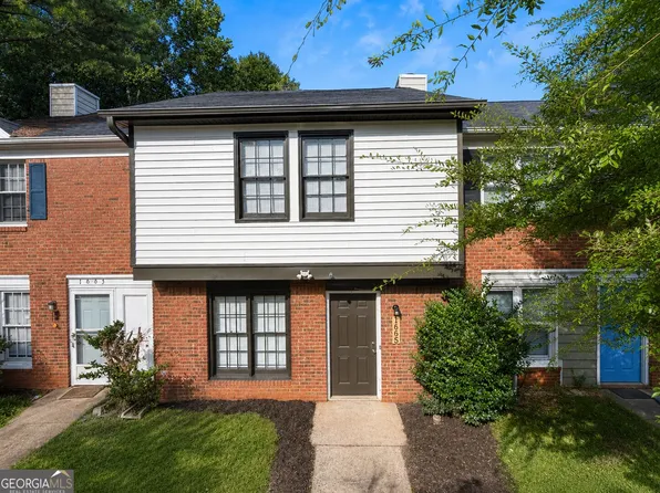 1665 Winchester Way SE, Conyers, GA 30013