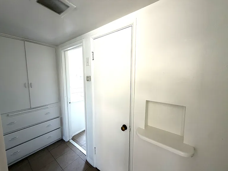1409 Quincy St #A — Photo 9