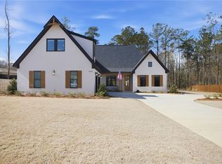 1930 Yarbrough Farms Blvd, Auburn, AL 36830