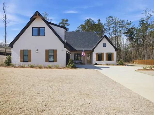 1930 Yarbrough Farms Blvd, Auburn, AL 36830