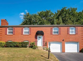 901 Exmoor Ave, Louisville, KY 40223