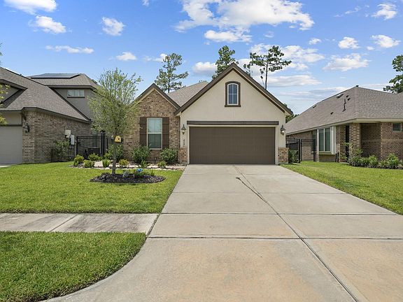 2nd image of 4241 Waterlily Spring Way