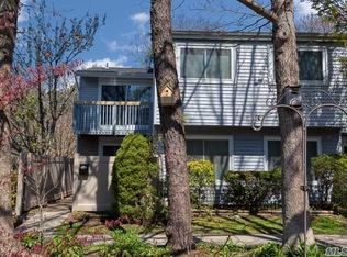 205 Springmeadow Dr UNIT N, Holbrook, NY 11741
