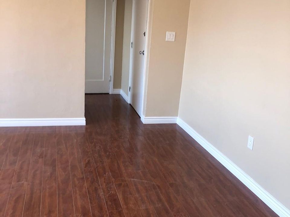 2nd image of 2420 Michigan Ave