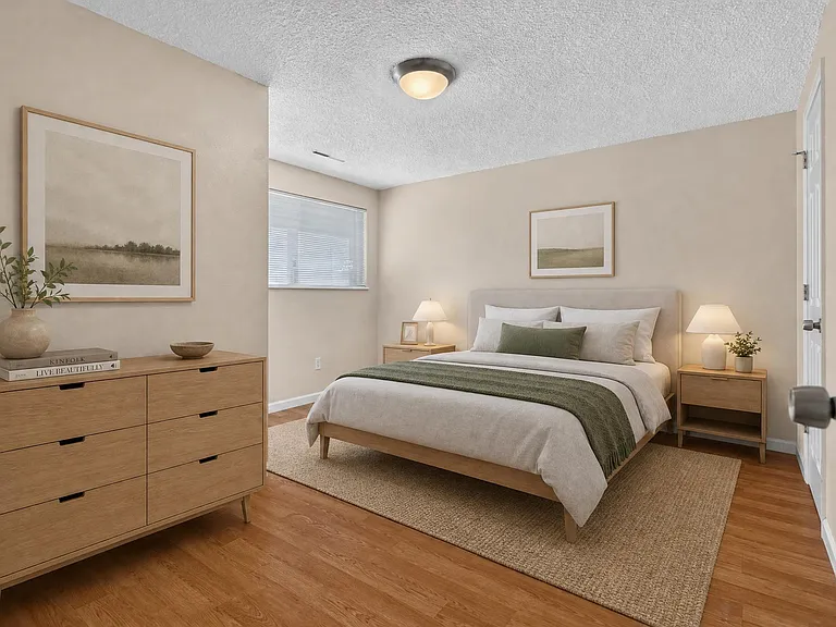 1434 Hover St #2 — Photo 17