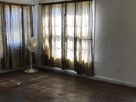 2nd image of 1105 N Starkweather St