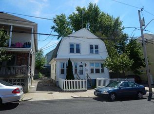 30 Barnes St, Pawtucket, RI 02860
