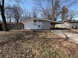 29609 Everett St, Southfield, MI 48076