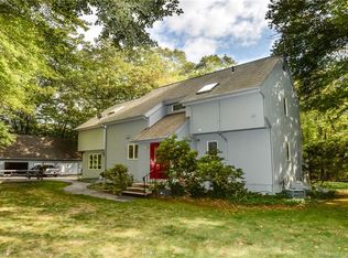 32 Sunrise Dr, Baltic, CT 06330