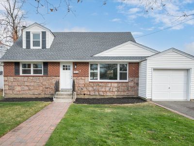 11 High Street, Farmingdale, NY, 11735