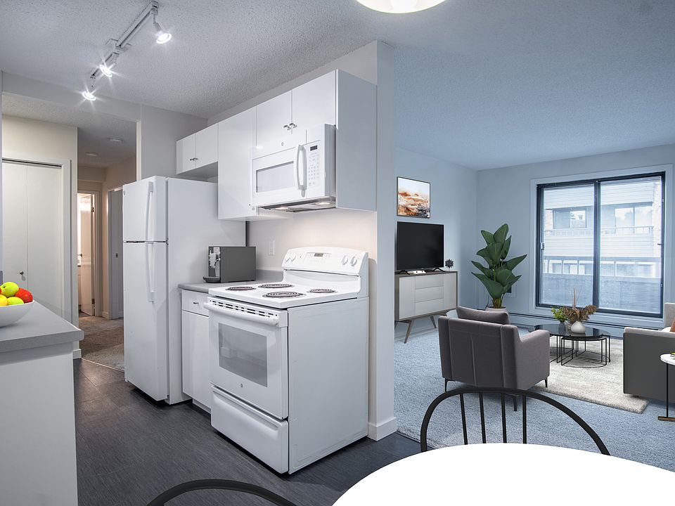 1st image of 115-672014 111th St W #672014