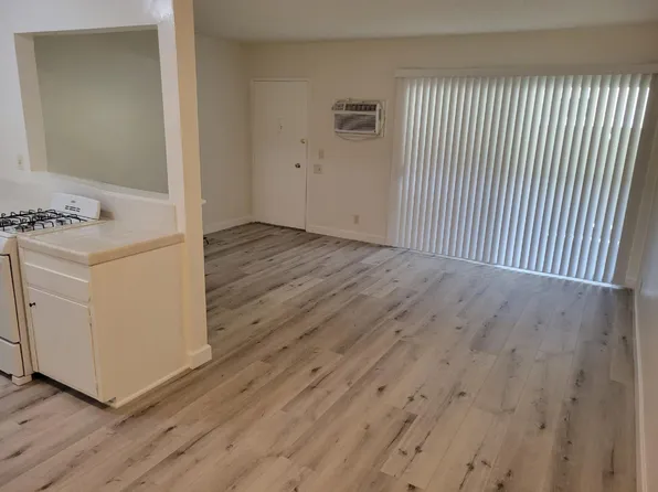 10917 Blix St APT 4, North Hollywood, CA 91602