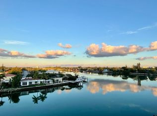 8530 Byron Ave APT 505, Miami Beach, FL 33141