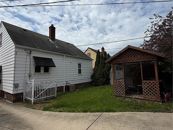 5th image of 13912 Liberty Ave