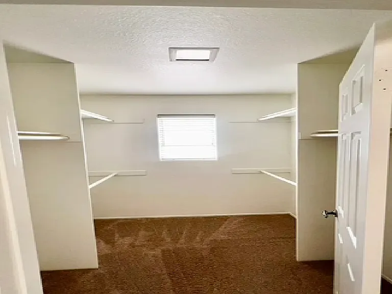 14355 Crestwood Ave — Photo 14